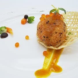 Deep Fried Crispy Scallop with Golden Superior Sauce