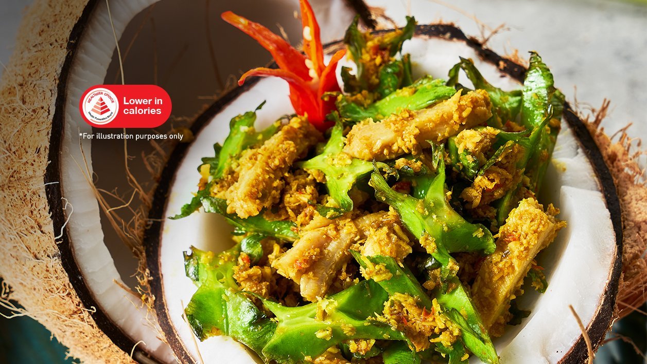 Beef Tripe Salad with Wing Bean, Grated Coconut and Asian Spices Beef Tripe Salad with Wing Bean, Grated Coconut and Asian Spices