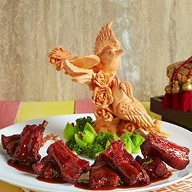 Braised Pork Ribs in Seafood Sauce