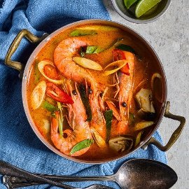 Thai Style Tom Yum Soup