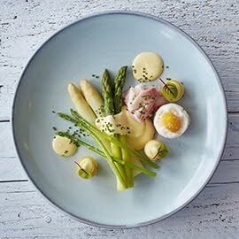 Asparagus à la Flamande