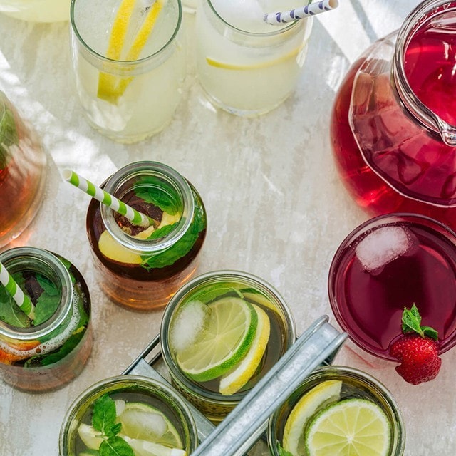 5 Fruit-Tea Pairings to Shake Up Your Beverage Menu