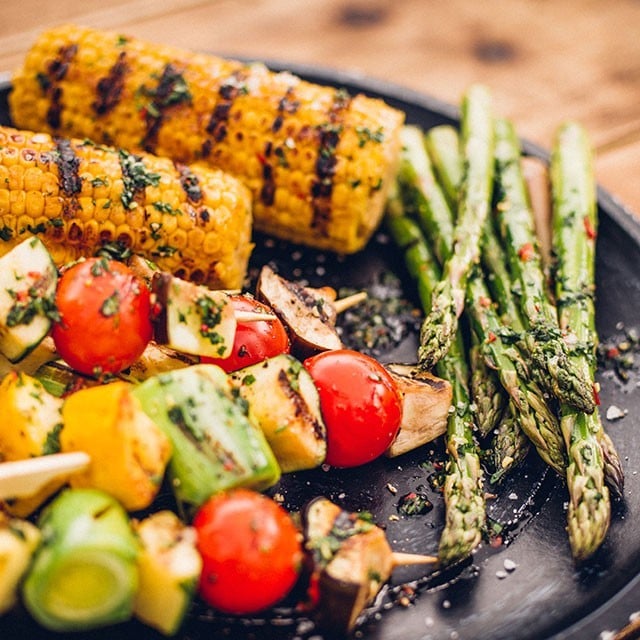 4 Ways to Incorporate Charcoal Taste Into Your Dishes