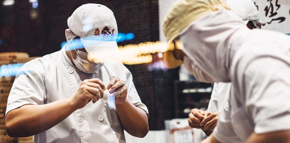 Reassure Diners with These Food Safety Practices