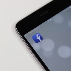 Facebook: Build connections through stories Facebook: Build connections through stories