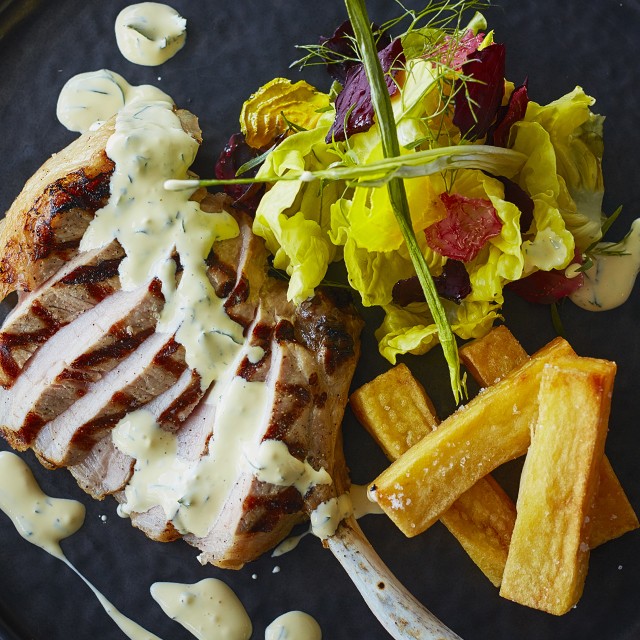 Grilled Pork Cutlet Béarnaise