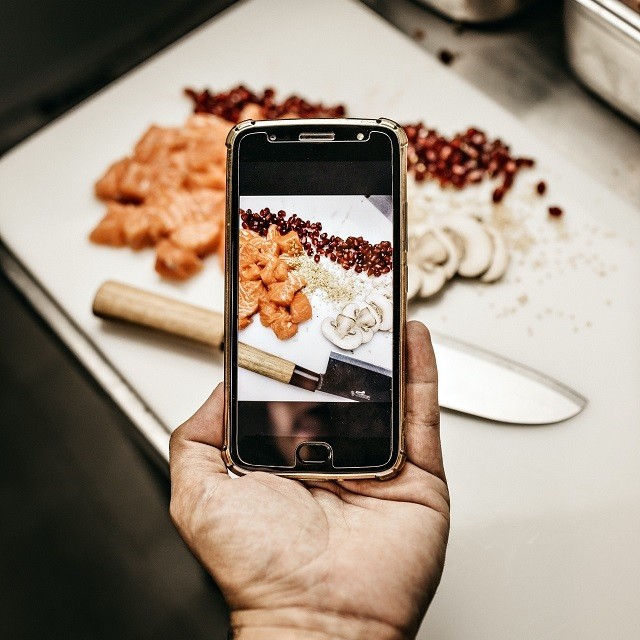 Digital Marketing: Social Media for Foodservice